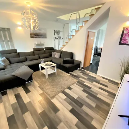 Luxus Auf 2 Etagen 3br! +netflix +high-end Ausstattung * Ližnjan