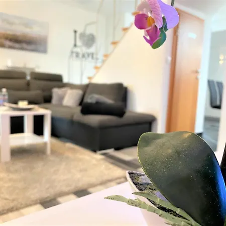 Luxus Auf 2 Etagen 3br! +netflix +high-end Ausstattung Apartmán
