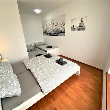 Luxus Auf 2 Etagen 3br! +netflix +high-end Ausstattung Ližnjan