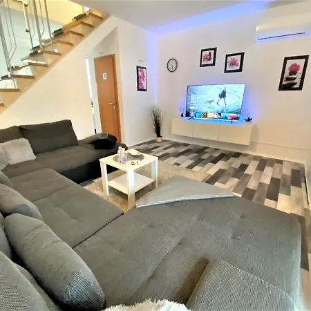 Apartmán Luxus Auf 2 Etagen 3br! +netflix +high-end Ausstattung